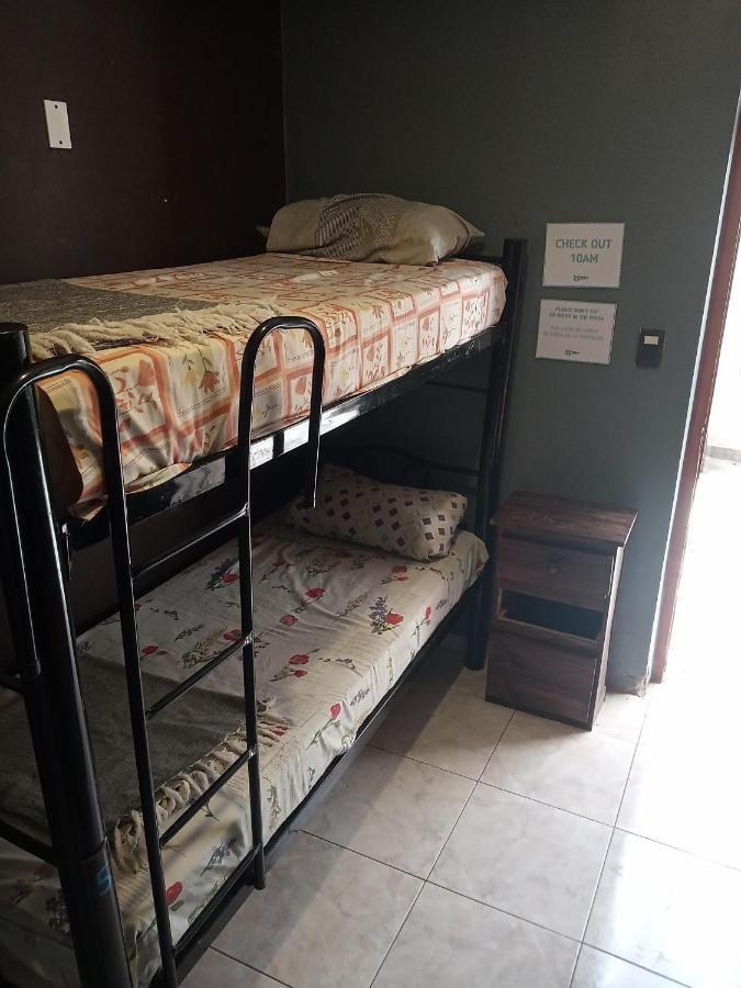Koala Hostel Mendoza Bilik gambar