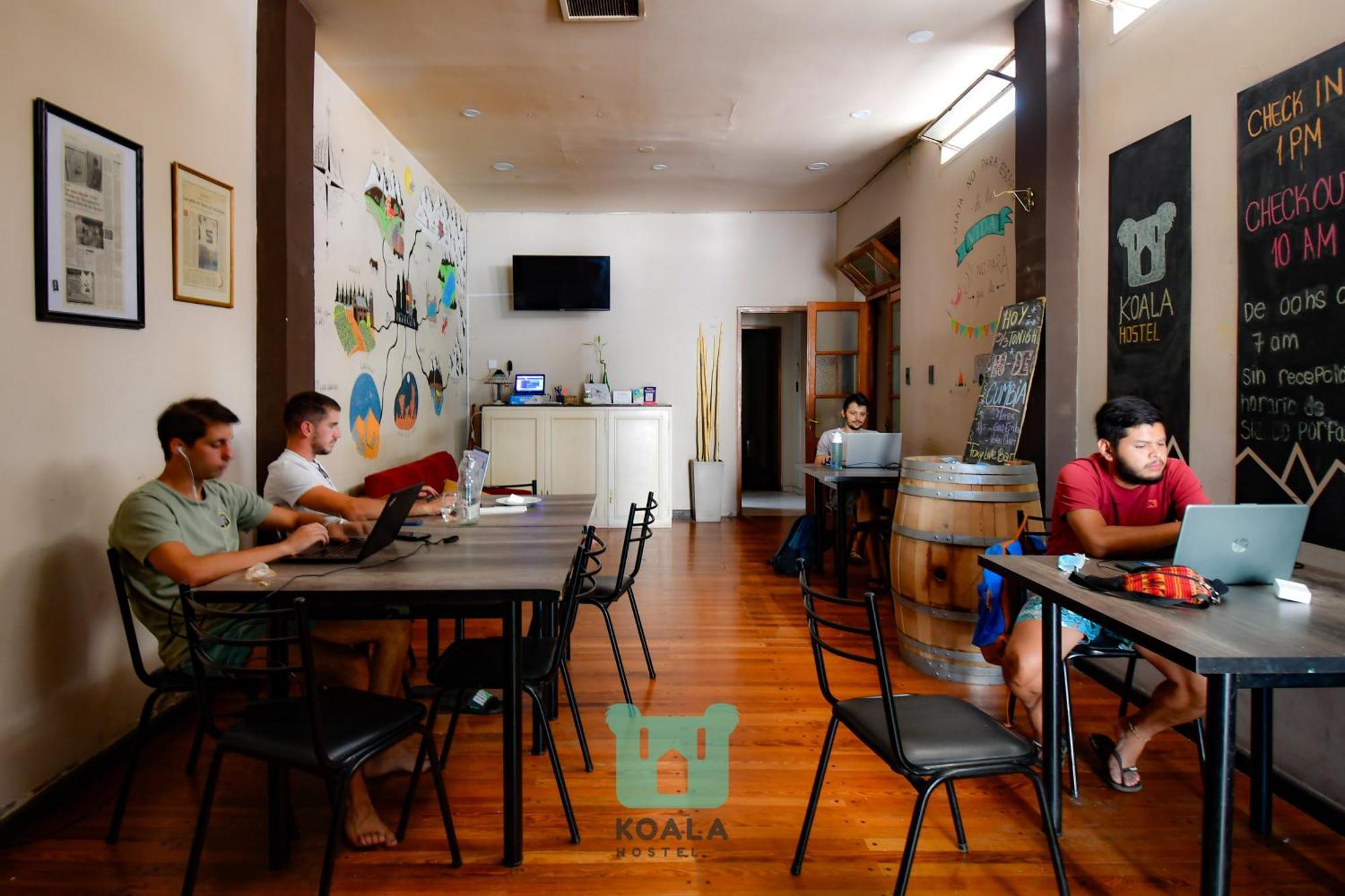 Koala Hostel Mendoza Luaran gambar
